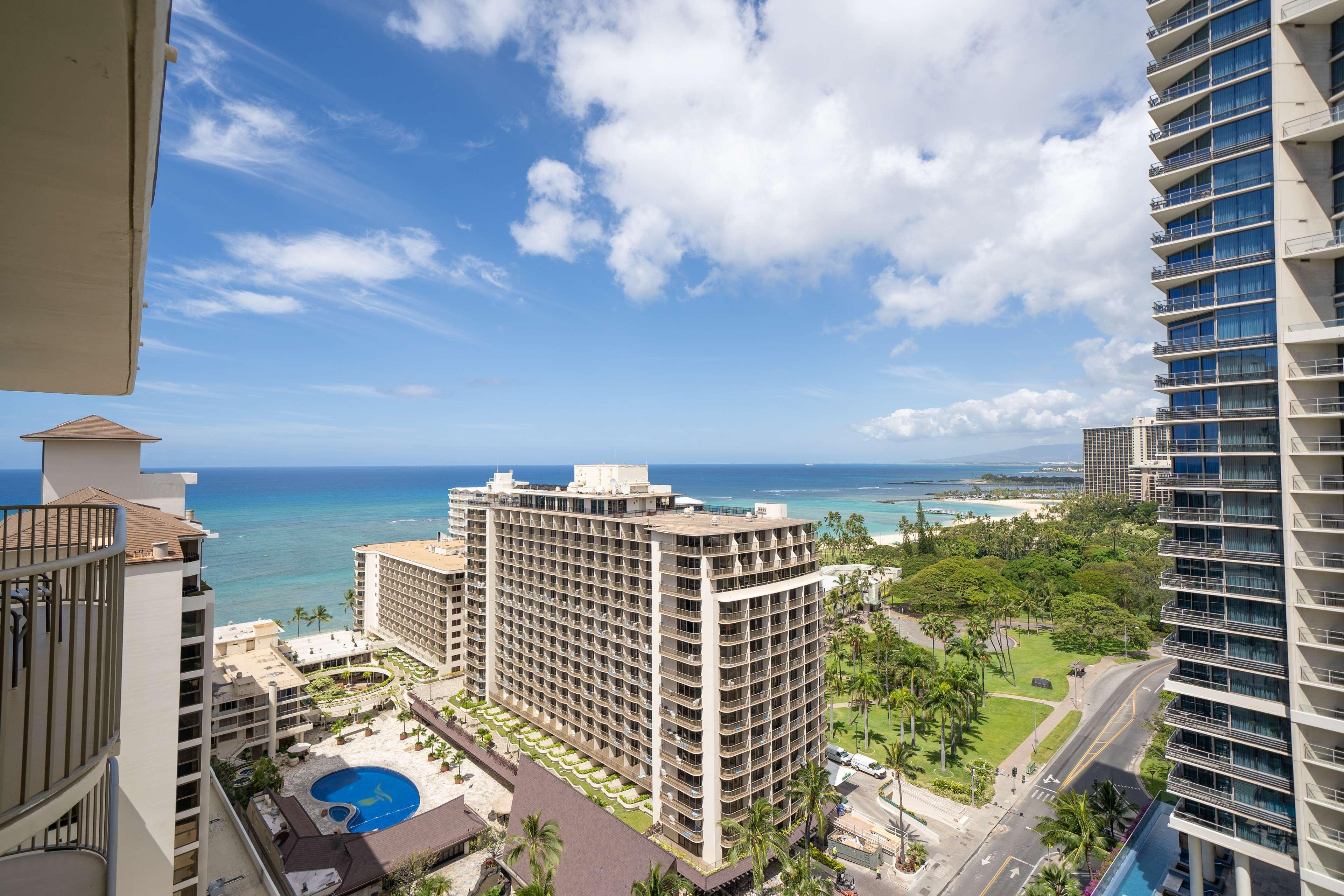 Embassy Suites By Hilton Waikiki Beach Walk Honolulu Kültér fotó