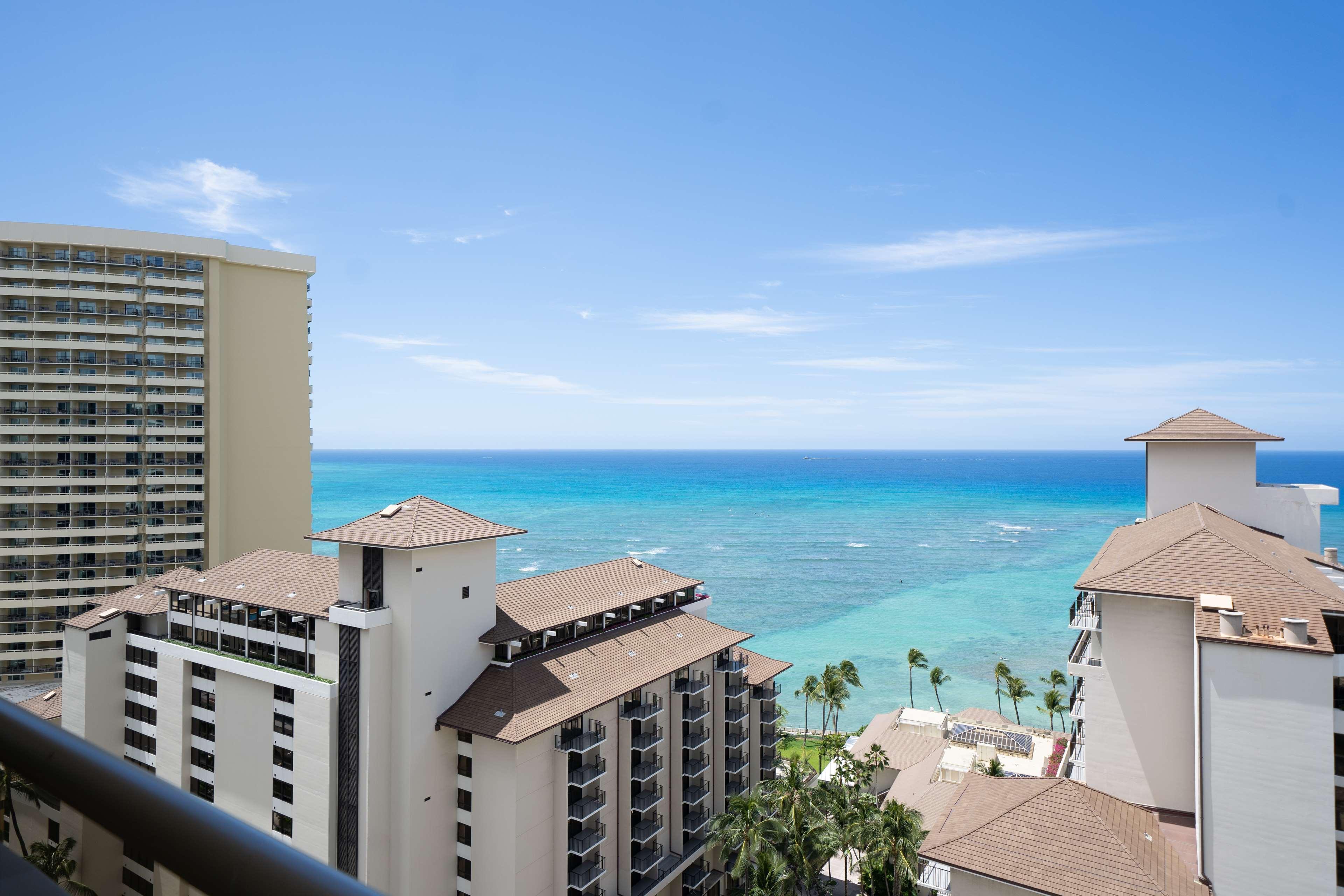 Embassy Suites By Hilton Waikiki Beach Walk Honolulu Kültér fotó